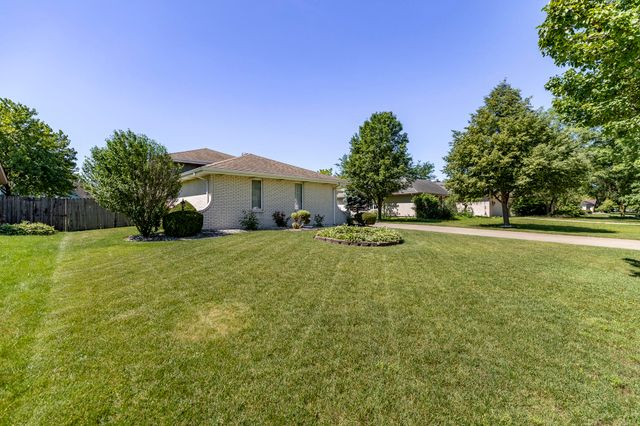 1534 Poplar Lane, Munster, IN 46321