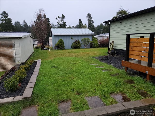 26506 Ridge Avenue, Ocean Park, WA 98640