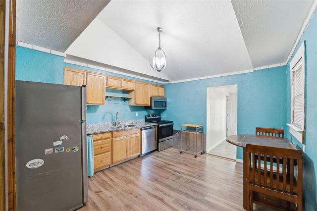 1212 8TH STREET W, Palmetto, FL 34221