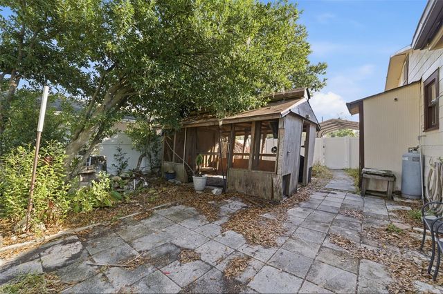 1212 8TH STREET W, Palmetto, FL 34221