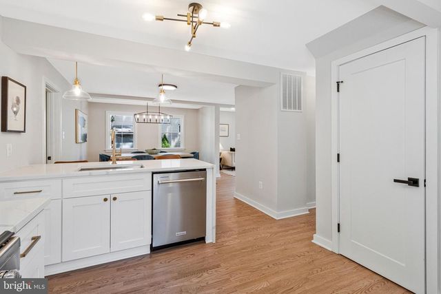 110 E SPRING ST, Alexandria, VA 22301