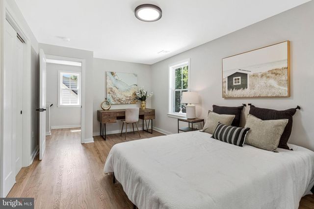 110 E SPRING ST, Alexandria, VA 22301