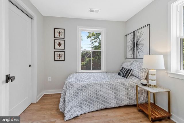 110 E SPRING ST, Alexandria, VA 22301