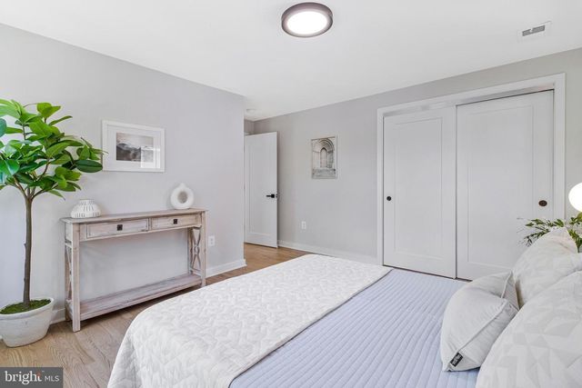 110 E SPRING ST, Alexandria, VA 22301