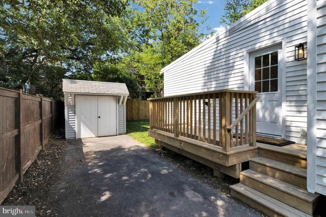 110 E SPRING ST, Alexandria, VA 22301