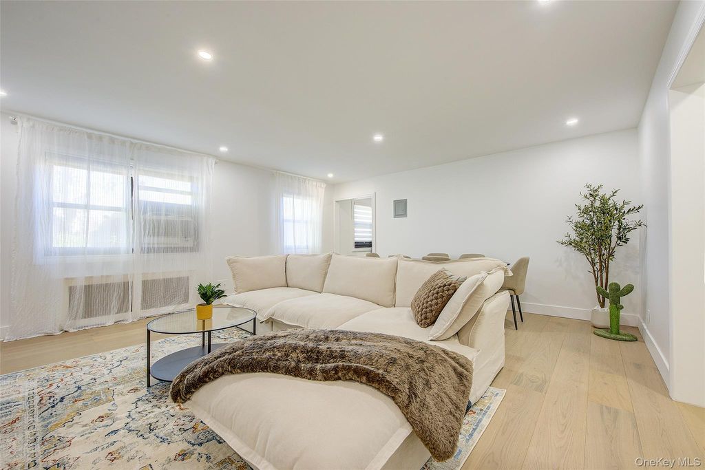 163-56 17th Avenue 4-323, Whitestone, NY 11357 — photo 5