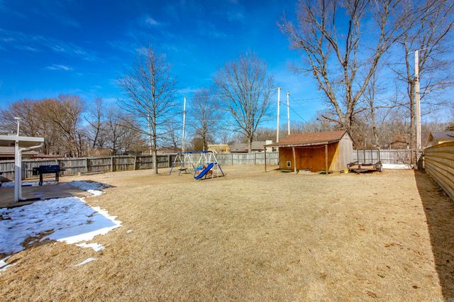 6 Crestwood Drive, Cabot, AR 72023