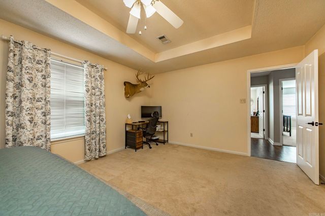 6 Crestwood Drive, Cabot, AR 72023