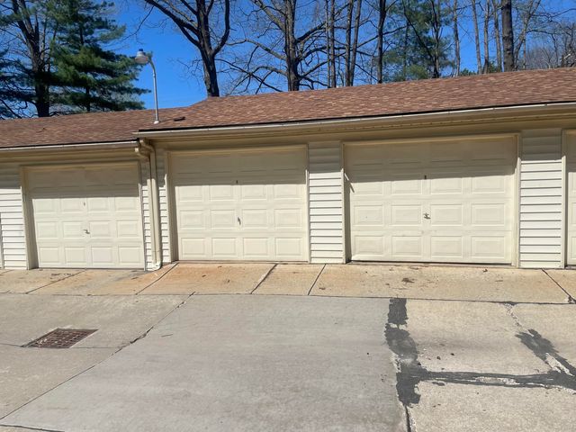 35815 Hunter Avenue, Westland, MI 48185