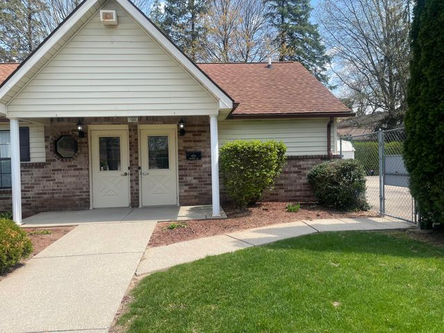 35815 Hunter Avenue, Westland, MI 48185