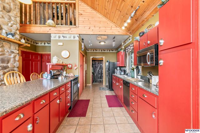 8503 S 36 Street, Bellevue, NE 68147