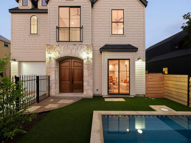 4415 Gillis ST 1, Austin, TX 78745