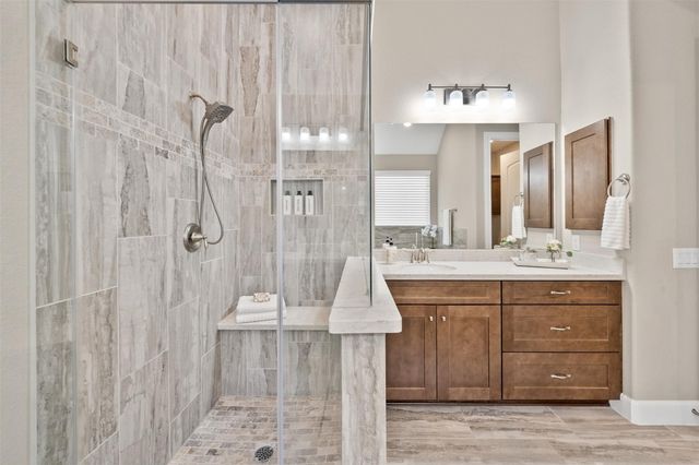 109 Crinium Lily Court, Montgomery, TX 77316