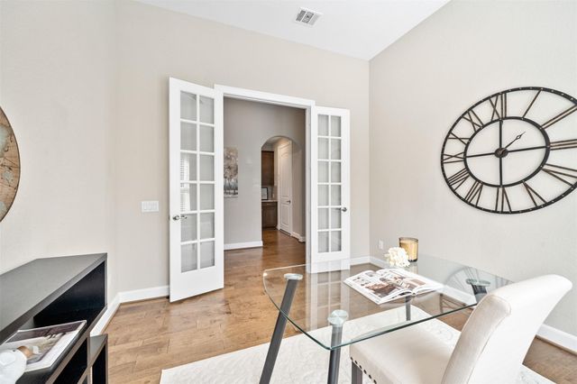 109 Crinium Lily Court, Montgomery, TX 77316