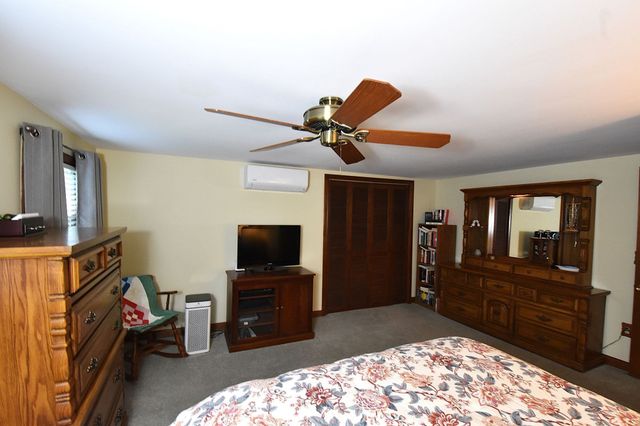 21 Elm St, Grafton, MA 01536