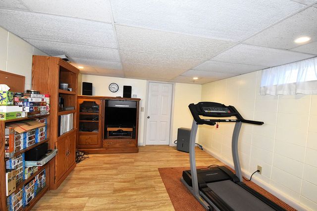 21 Elm St, Grafton, MA 01536