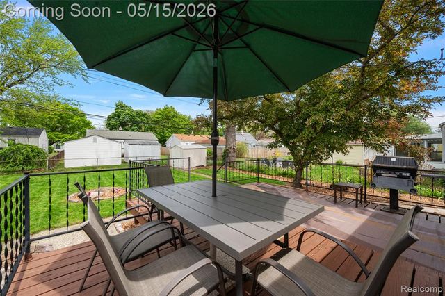 1411 Amelia Avenue, Royal Oak, MI 48073