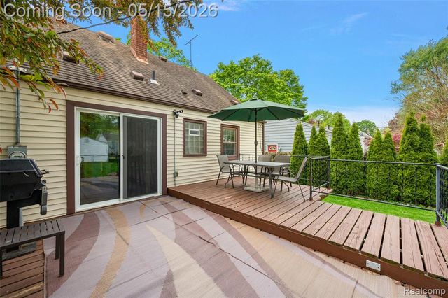 1411 Amelia Avenue, Royal Oak, MI 48073