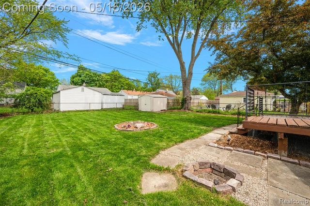 1411 Amelia Avenue, Royal Oak, MI 48073