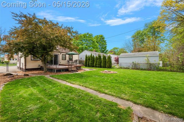 1411 Amelia Avenue, Royal Oak, MI 48073