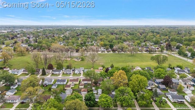 1411 Amelia Avenue, Royal Oak, MI 48073