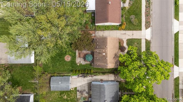 1411 Amelia Avenue, Royal Oak, MI 48073