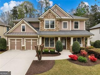 7529 Brookstone Circle, Flowery Branch, GA 30542