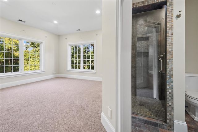 580 Greenwood Road, Northbrook, IL 60062