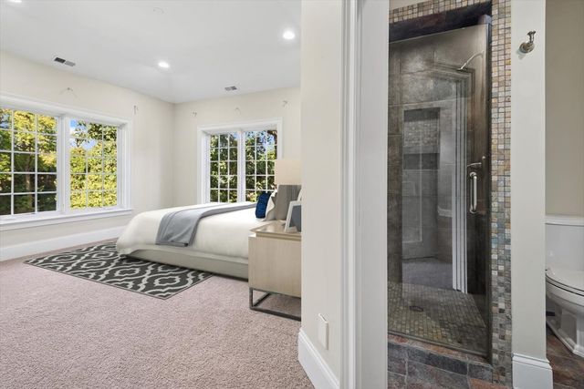 580 Greenwood Road, Northbrook, IL 60062