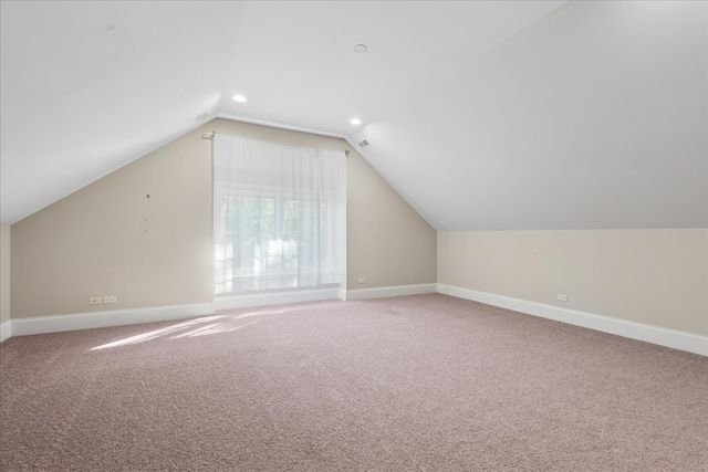 580 Greenwood Road, Northbrook, IL 60062