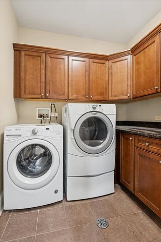 580 Greenwood Road, Northbrook, IL 60062