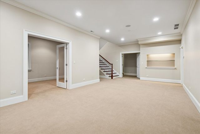 580 Greenwood Road, Northbrook, IL 60062