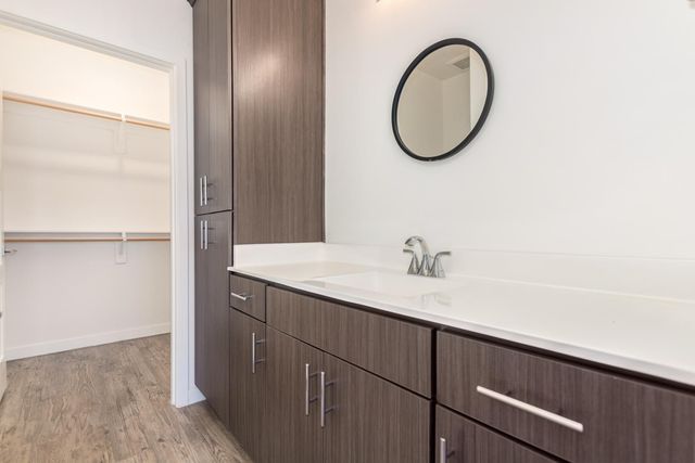 2063 E Lemon Street 3004, Tempe, AZ 85281