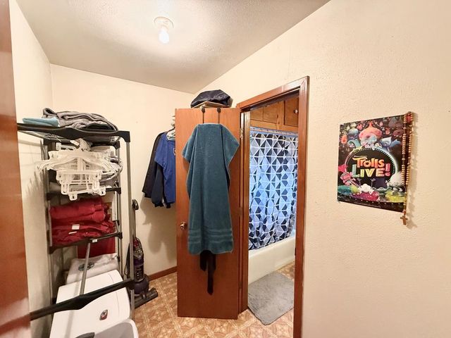 1510 S Fort Worth, Midland, TX 79701