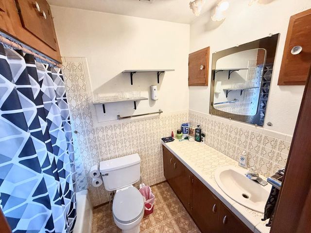 1510 S Fort Worth, Midland, TX 79701