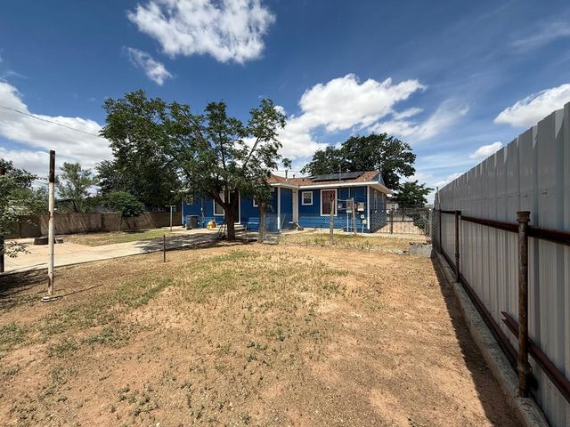 1510 S Fort Worth, Midland, TX 79701