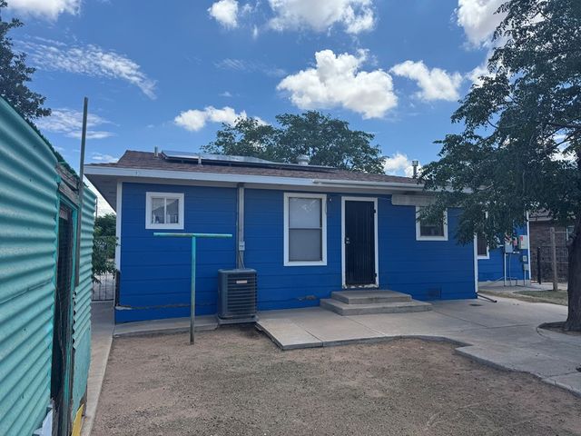 1510 S Fort Worth, Midland, TX 79701