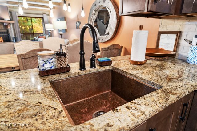 1155 Upper Alpine Way UNIT 107, Gatlinburg, TN 37738