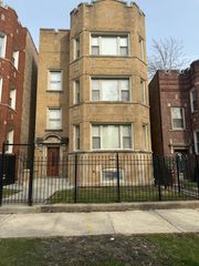 7829 S Winchester Avenue, Chicago, IL 60620