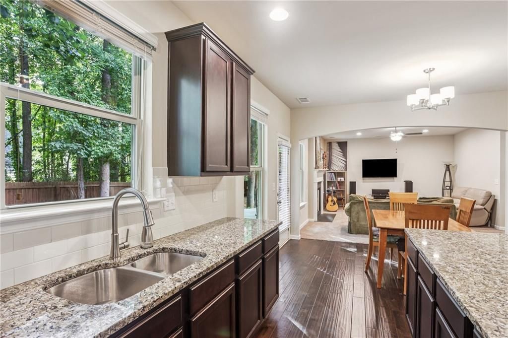 3051 Powder SW Way, Marietta, GA 30008