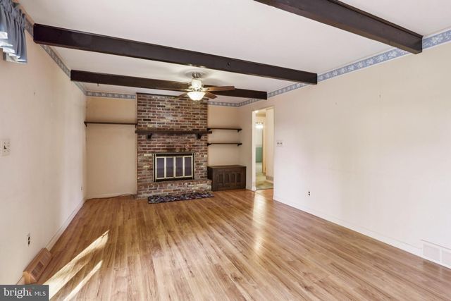 1562 MOSSWOOD DR, Vineland, NJ 08360