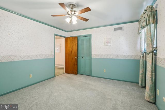 1562 MOSSWOOD DR, Vineland, NJ 08360