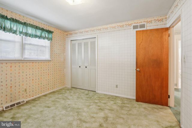 1562 MOSSWOOD DR, Vineland, NJ 08360