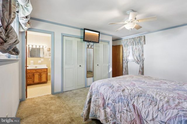 1562 MOSSWOOD DR, Vineland, NJ 08360