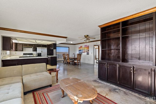 15662 Highway 65, Mc Farland, CA 93250