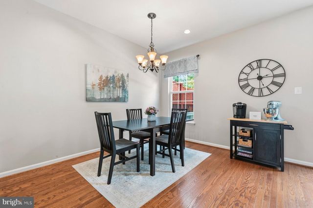 207 LONGPOINT WAY, Gaithersburg, MD 20878