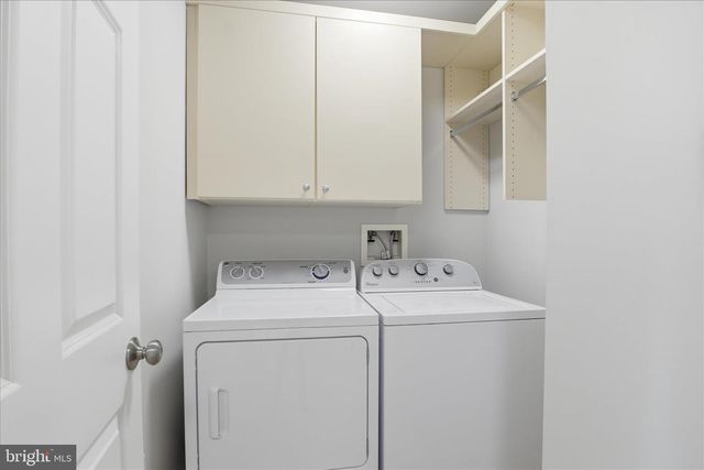 1633 S TAYLOR ST, Arlington, VA 22204