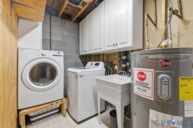 12641 Winfree St, Chester, VA 23831