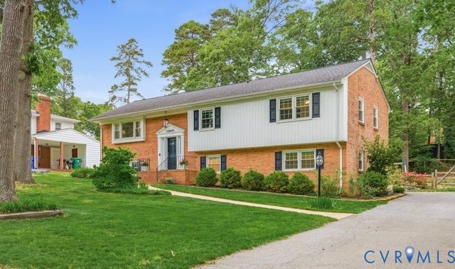12641 Winfree St, Chester, VA 23831