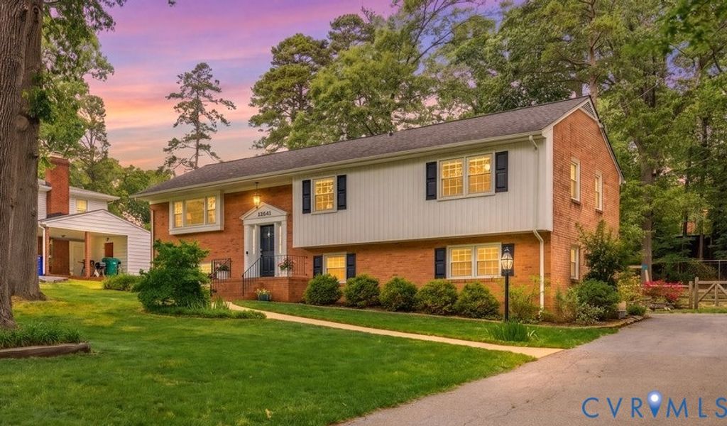12641 Winfree St, Chester, VA 23831